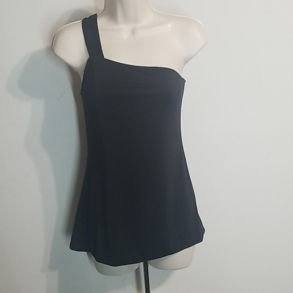 FABULOUS ONE SHOULDER TOP - Picture 1 of 4